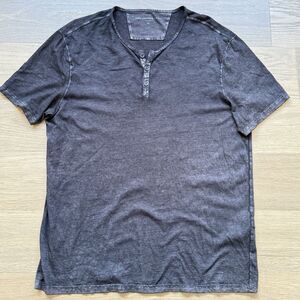 John Varvatos Shirt Men XL Gray Henley Cotton Tee Short Sleeve